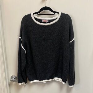 Women's Black and White Sweater